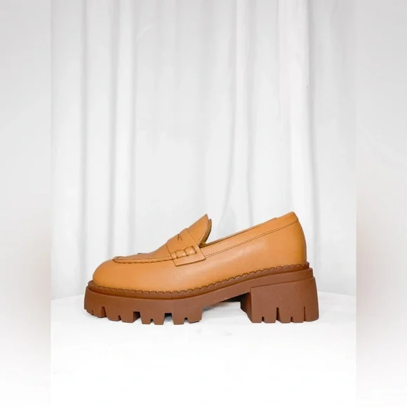 Free People Lyra Lug Sole Loafer • Tan Brown • NWOB - Picture 2 of 10